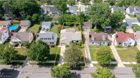 16223 Bardbury Avenue Middleburg Heights OH 44130