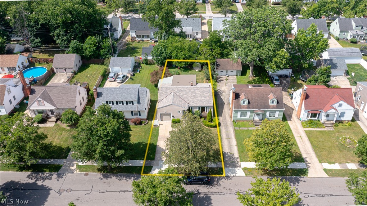 16223 Bardbury Avenue Middleburg Heights OH 44130