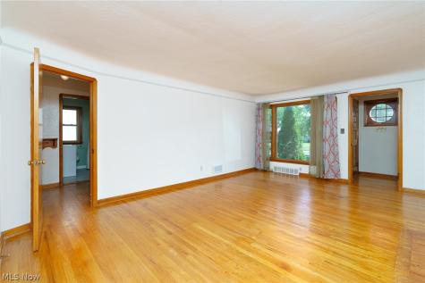 16223 Bardbury Avenue Middleburg Heights OH 44130