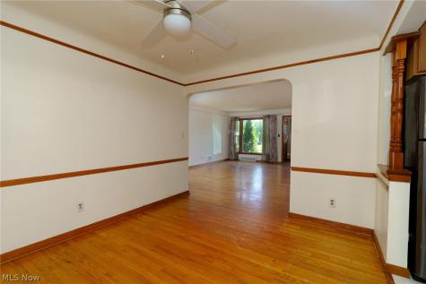 16223 Bardbury Avenue Middleburg Heights OH 44130
