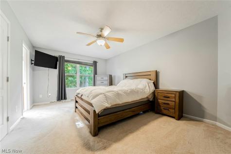 5562 Ridgeview Boulevard North Ridgeville OH 44039