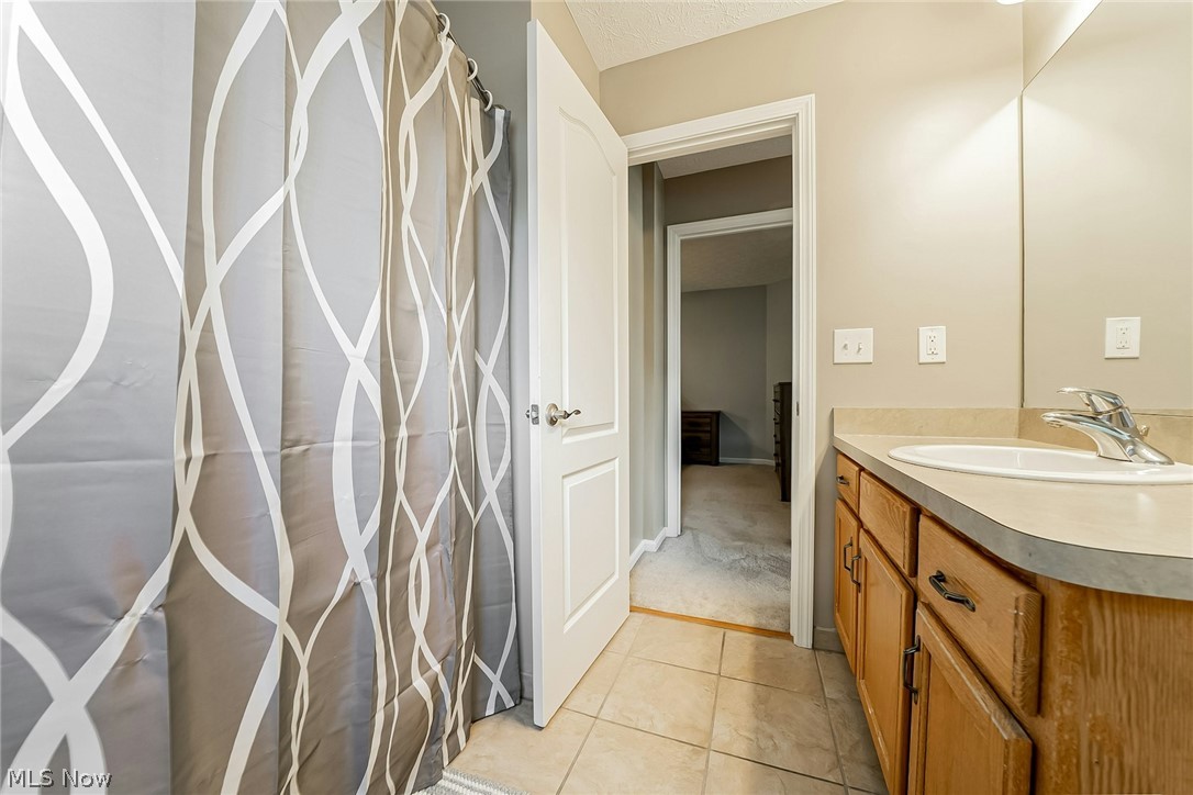 5562 Ridgeview Boulevard North Ridgeville OH 44039