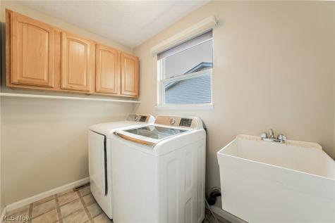5562 Ridgeview Boulevard North Ridgeville OH 44039