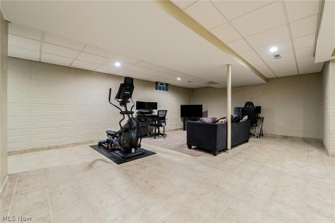 5562 Ridgeview Boulevard North Ridgeville OH 44039