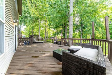 5562 Ridgeview Boulevard North Ridgeville OH 44039