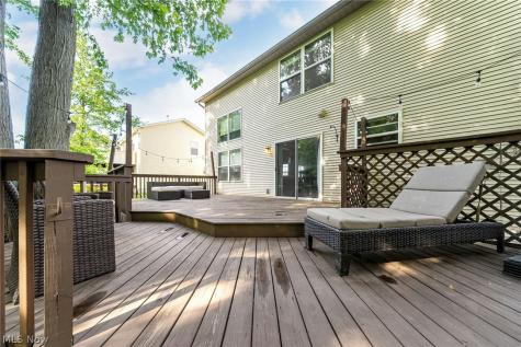 5562 Ridgeview Boulevard North Ridgeville OH 44039