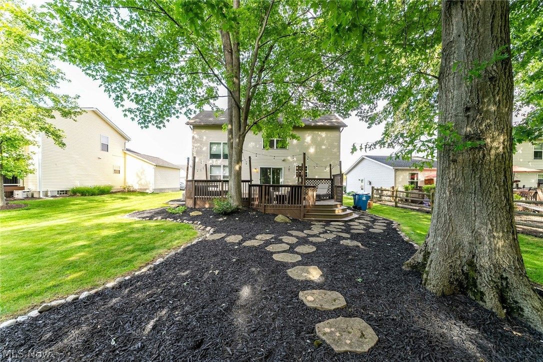 5562 Ridgeview Boulevard North Ridgeville OH 44039