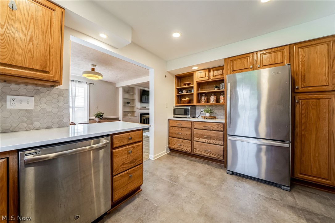 1164 Croyden Road Lyndhurst OH 44124