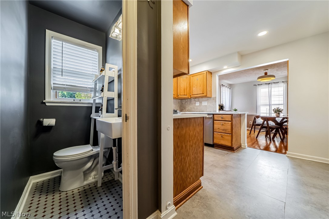 1164 Croyden Road Lyndhurst OH 44124