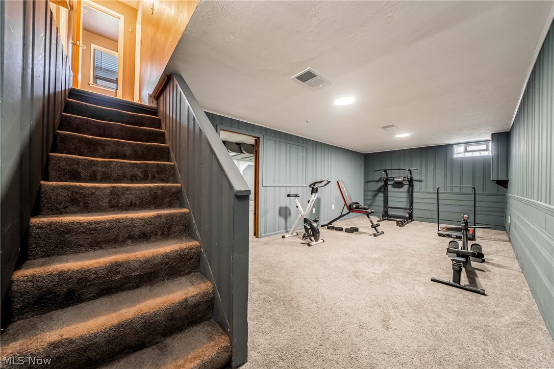 1164 Croyden Road Lyndhurst OH 44124