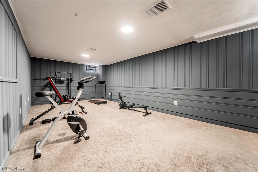 1164 Croyden Road Lyndhurst OH 44124