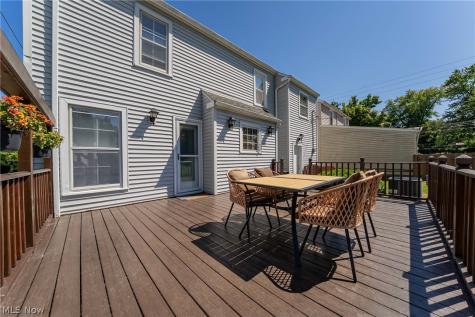 1164 Croyden Road Lyndhurst OH 44124