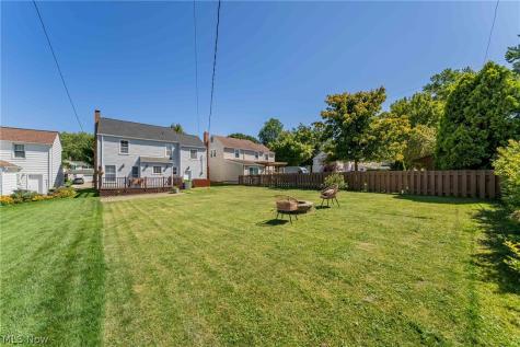1164 Croyden Road Lyndhurst OH 44124