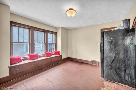 1722 Washington Avenue Lorain OH 44052