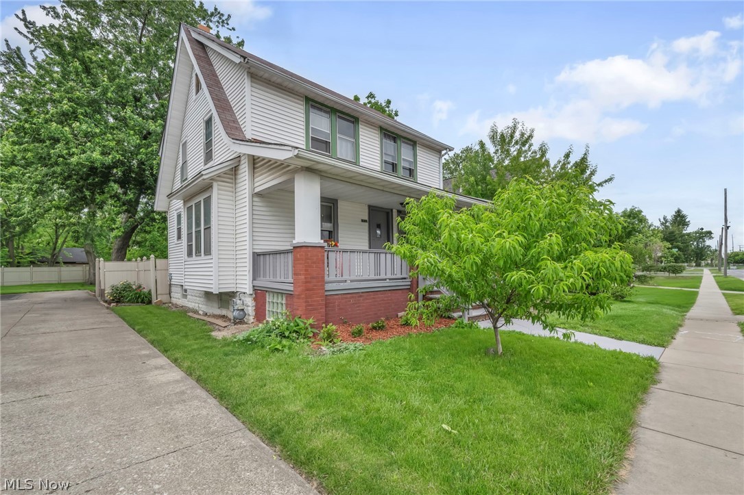 1722 Washington Avenue Lorain OH 44052