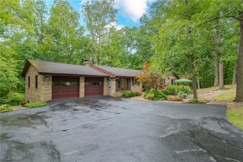 3980 Wetmore Road Cuyahoga Falls OH 44223
