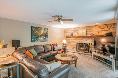 3980 Wetmore Road Cuyahoga Falls OH 44223