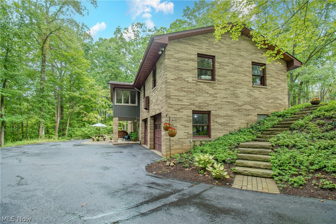 3980 Wetmore Road Cuyahoga Falls OH 44223