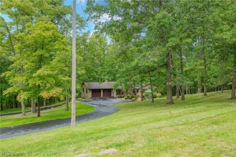 3980 Wetmore Road Cuyahoga Falls OH 44223