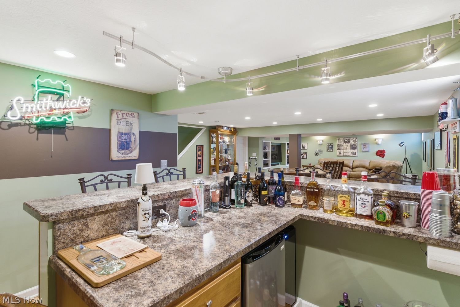 9981 Woodhurst Drive Strongsville OH 44149