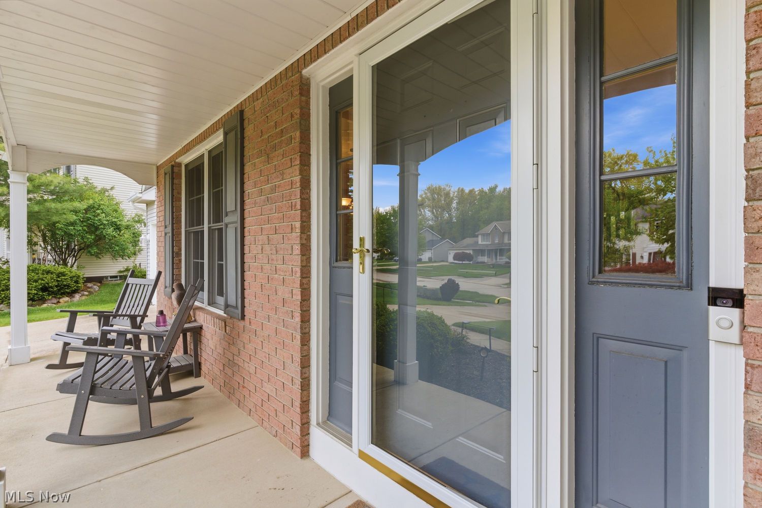 9981 Woodhurst Drive Strongsville OH 44149