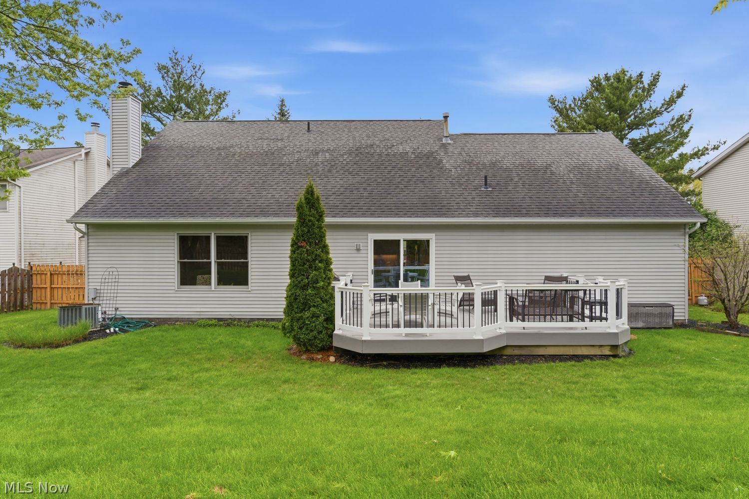9981 Woodhurst Drive Strongsville OH 44149