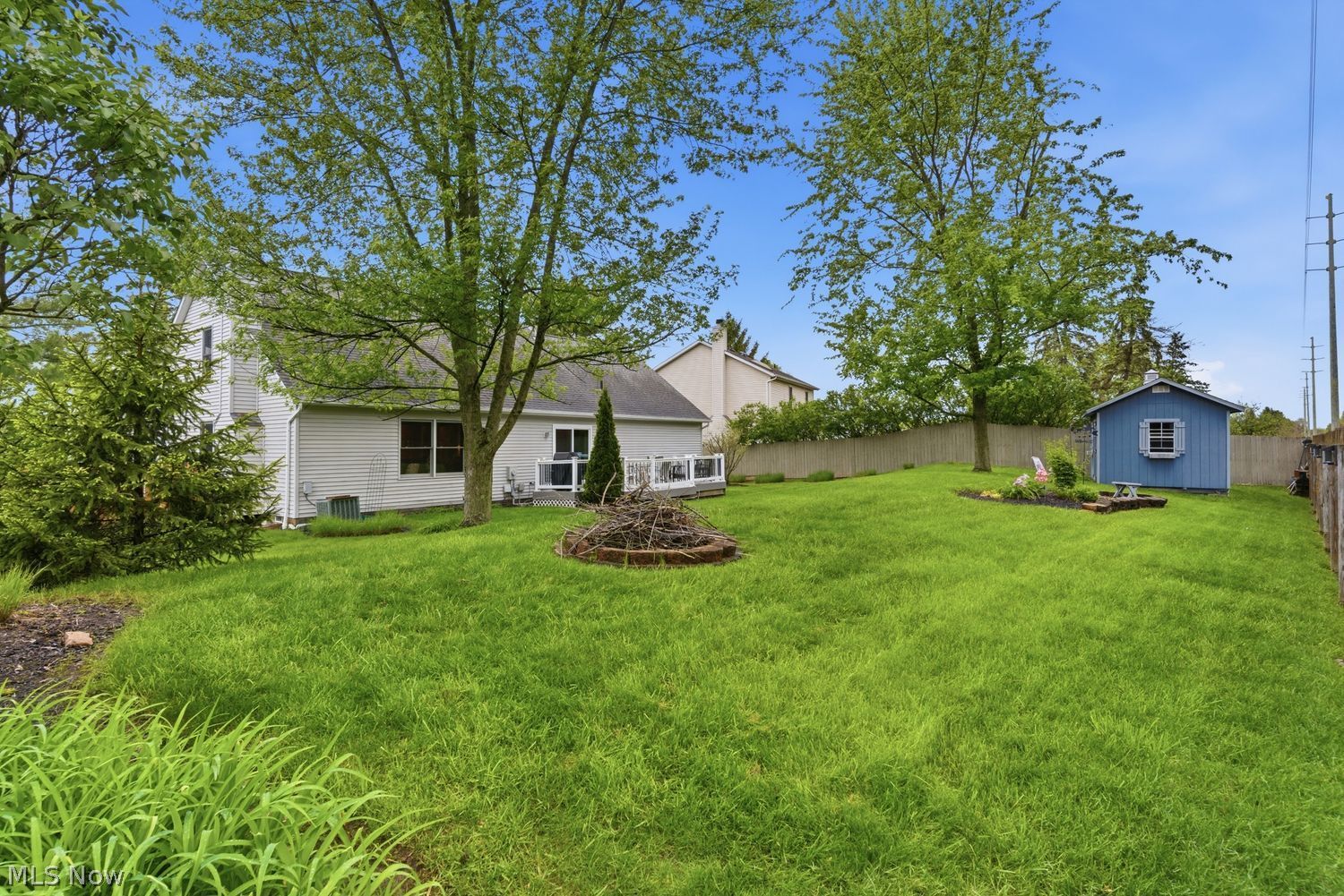 9981 Woodhurst Drive Strongsville OH 44149