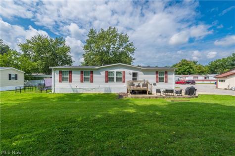 431 Westwoods Amherst OH 44001