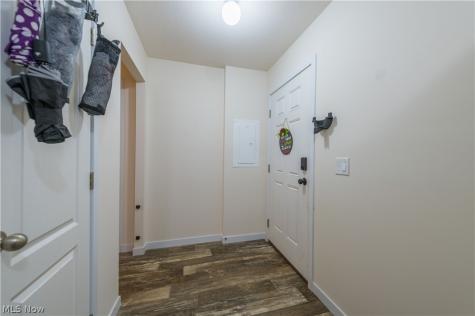 431 Westwoods Amherst OH 44001