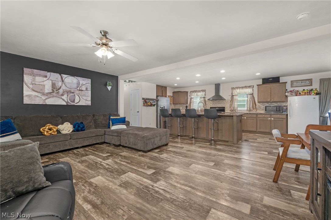 431 Westwoods Amherst OH 44001