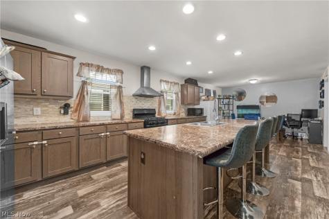 431 Westwoods Amherst OH 44001