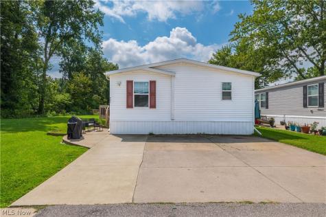 431 Westwoods Amherst OH 44001