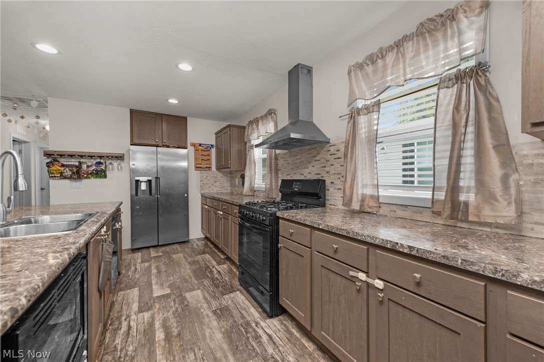 431 Westwoods Amherst OH 44001