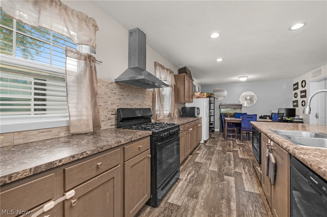 431 Westwoods Amherst OH 44001