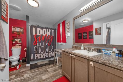 431 Westwoods Amherst OH 44001