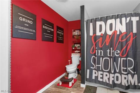 431 Westwoods Amherst OH 44001