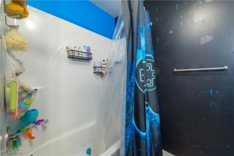 431 Westwoods Amherst OH 44001