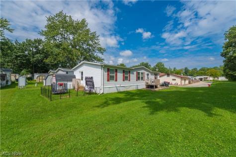 431 Westwoods Amherst OH 44001
