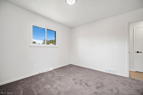322 Windsor Drive Elyria OH 44035