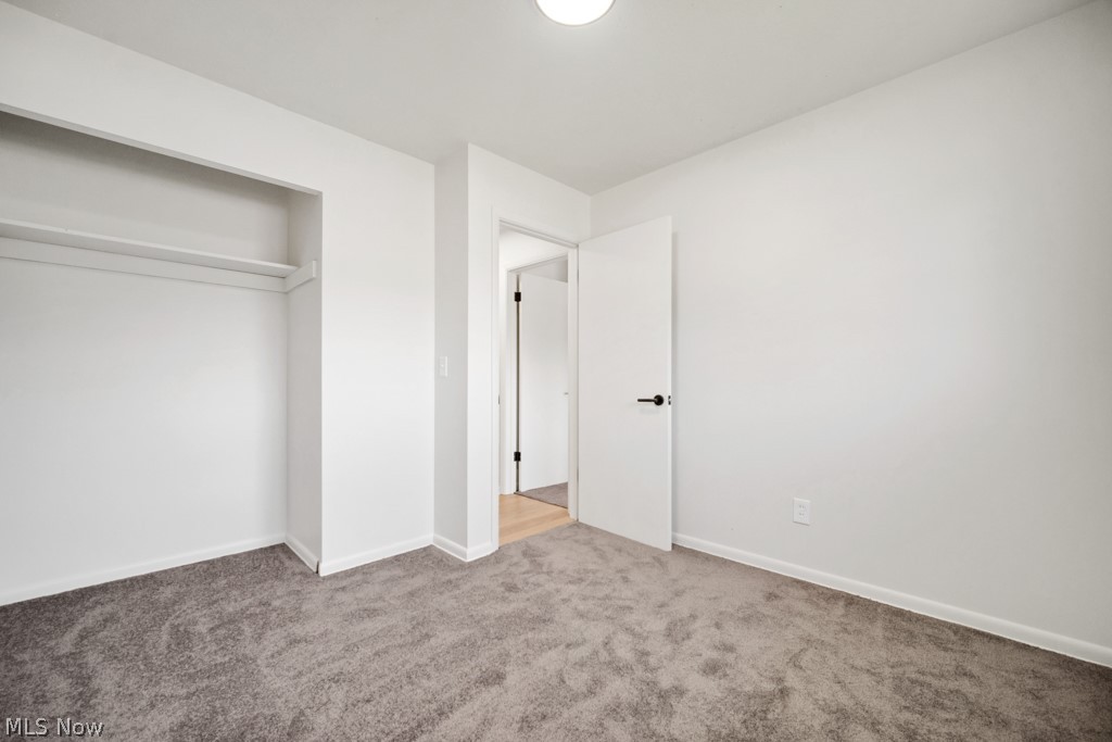 322 Windsor Drive Elyria OH 44035