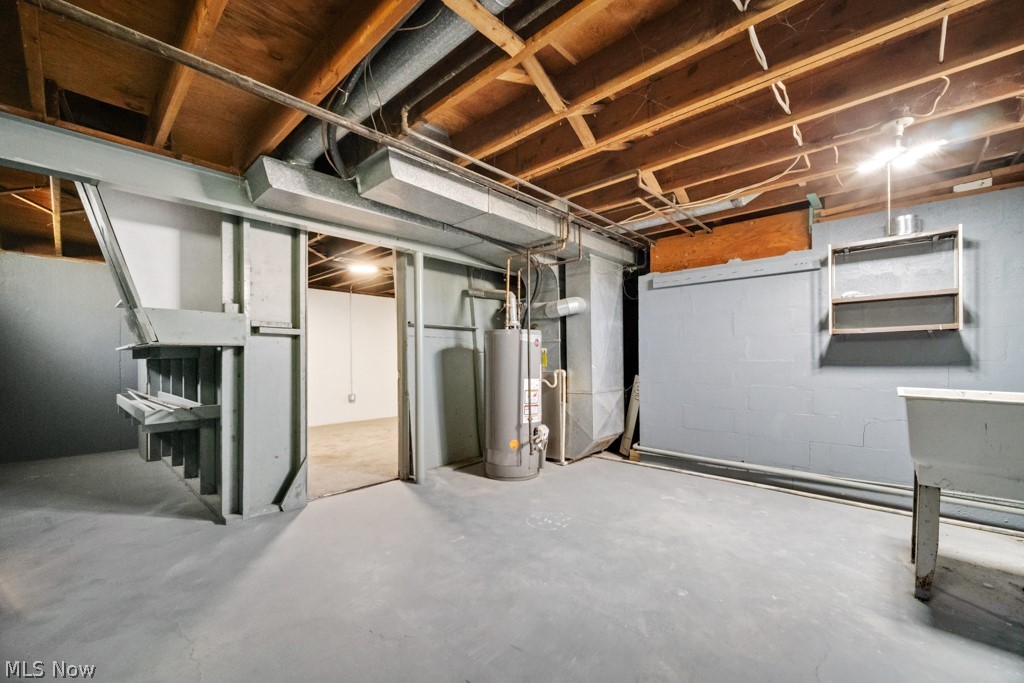 322 Windsor Drive Elyria OH 44035