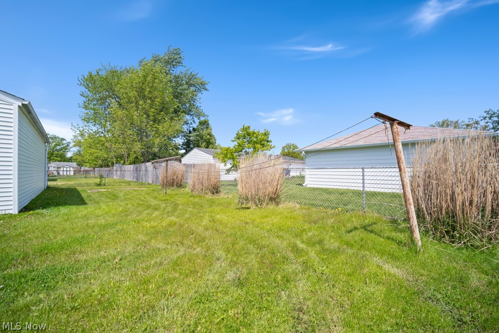 322 Windsor Drive Elyria OH 44035