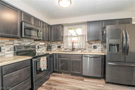 1806 Oberlin Avenue SW Massillon OH 44647