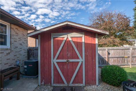 1806 Oberlin Avenue SW Massillon OH 44647
