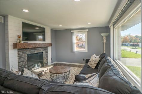 1806 Oberlin Avenue SW Massillon OH 44647