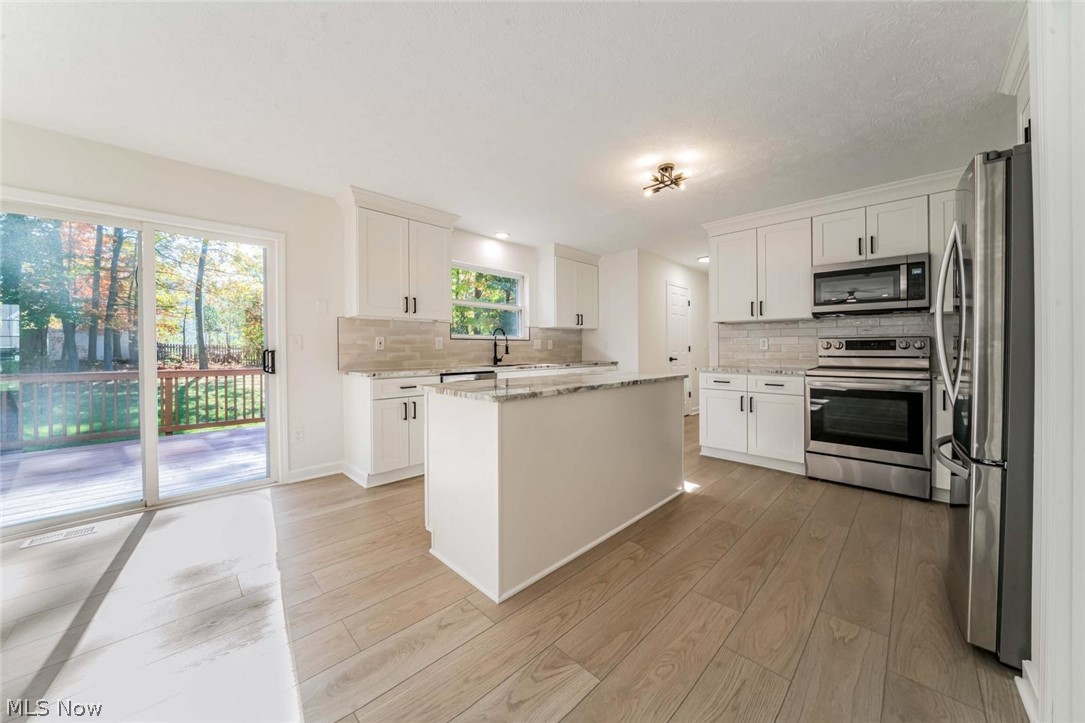 818 Savannah Trail Medina OH 44256