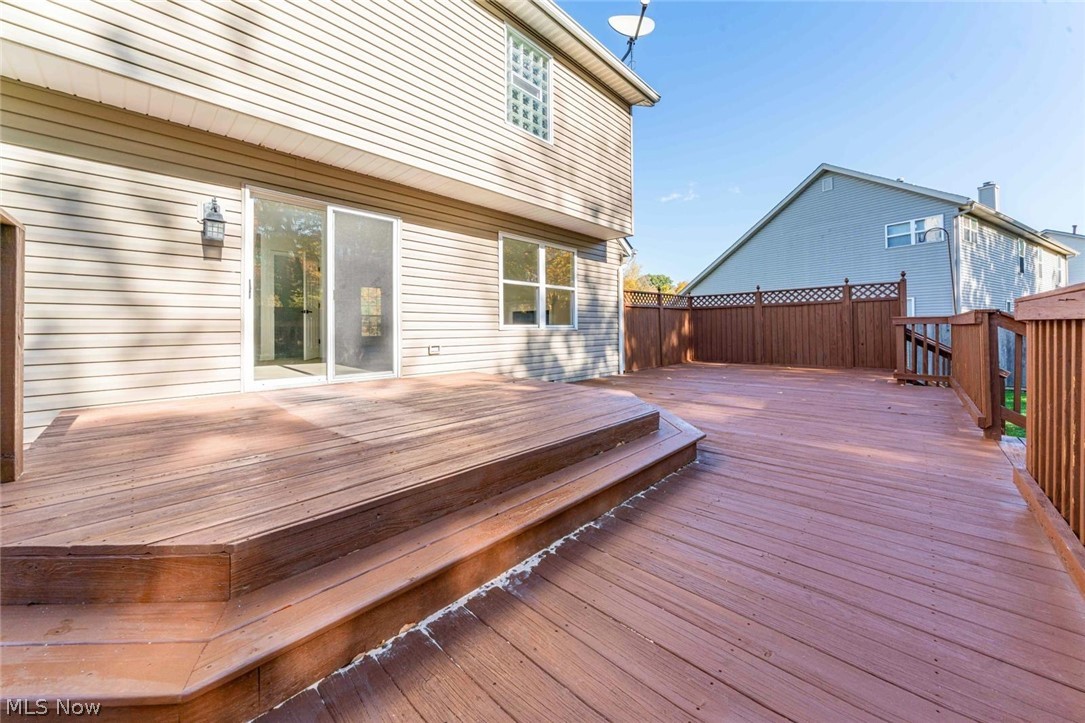 818 Savannah Trail Medina OH 44256