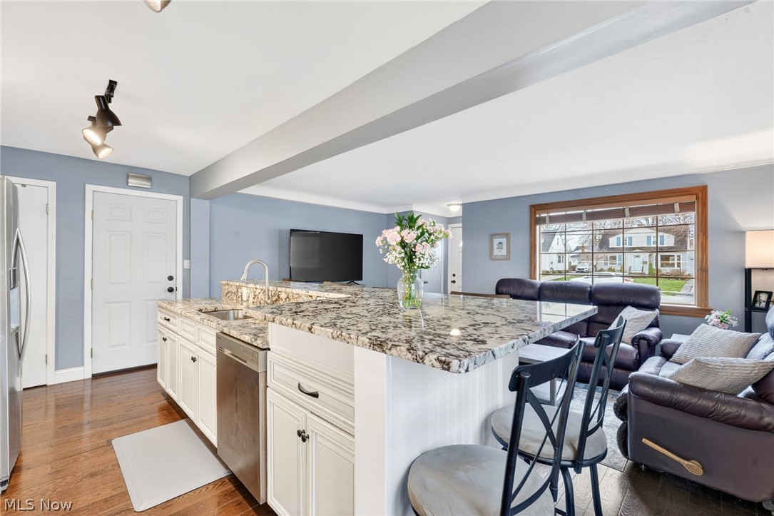24024 E Oakland Road Bay Village OH 44140