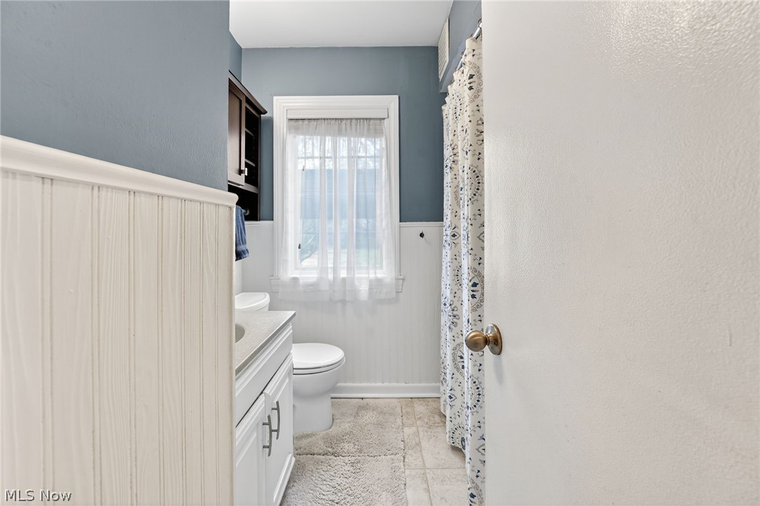 24024 E Oakland Road Bay Village OH 44140