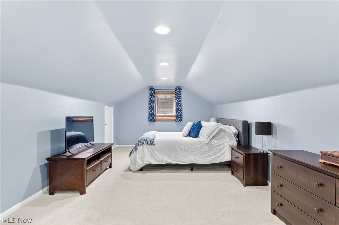 24024 E Oakland Road Bay Village OH 44140